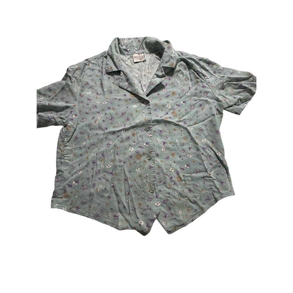 T R Bentley Floral Button Down Blouse Wms Medium Blue Vintage Short Sleeve Top